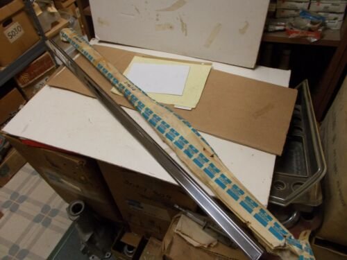 DOOR MOULDING