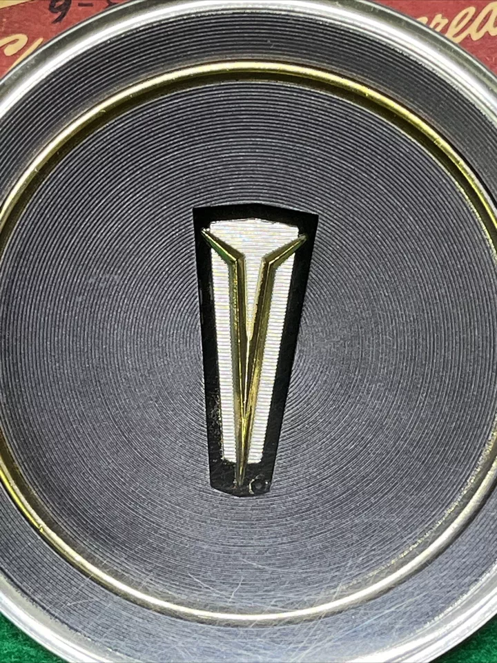 NOS Mopar Horn Ornament 1963 Plymouth Models - Image 2