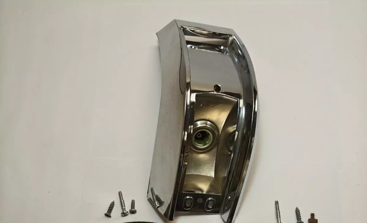 TAIL LIGHT HOUSING