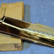 ROOF AIR DEFLECTOR