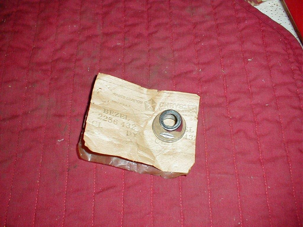HEADLIGHT SWITCH BEZEL