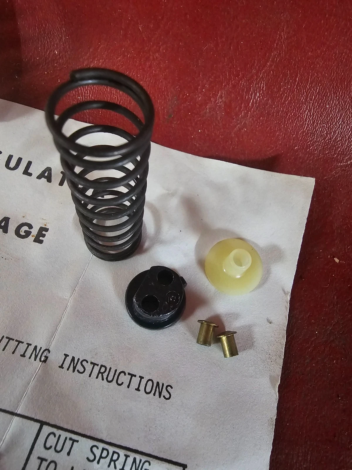 HEADLIGHT SOCKET INSULATOR